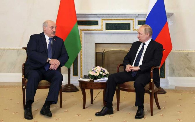 Britaniya kəşfiyyatı: Putin Lukaşenkoya təzyiqi artırır, manevr etmək üçün meydan daralır...