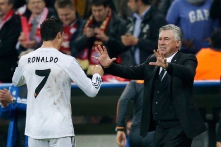 Karlo Ançelotti Ronaldunun "Real Madrid"ə qayıtmasını istəyir