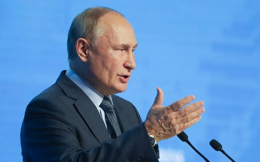 “Varis haqqında danışıqlar vəziyyətin sabitliyini pozur” - Putin